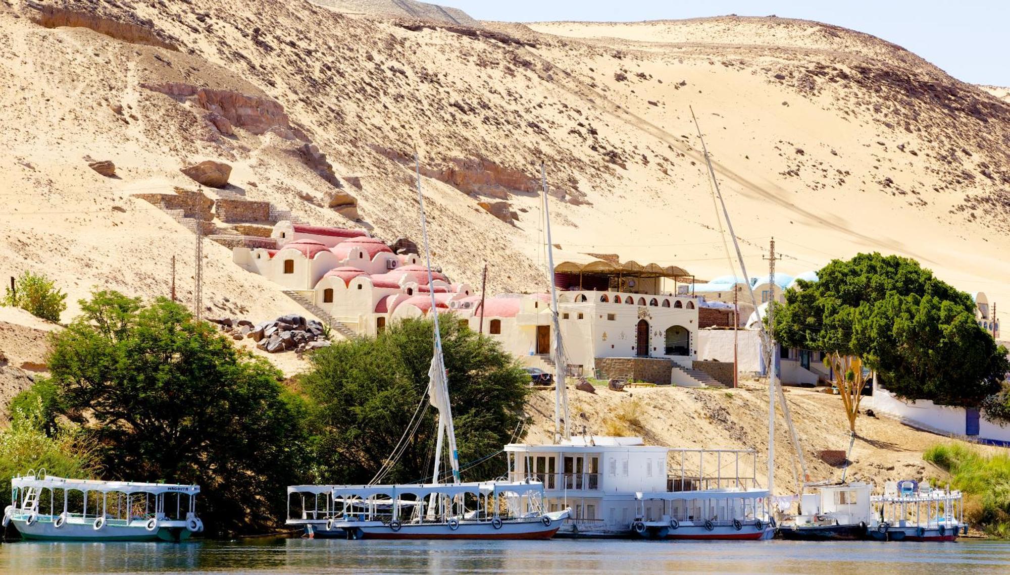 אסואן Hadouta Masreya Nubian Guest House מראה חיצוני תמונה