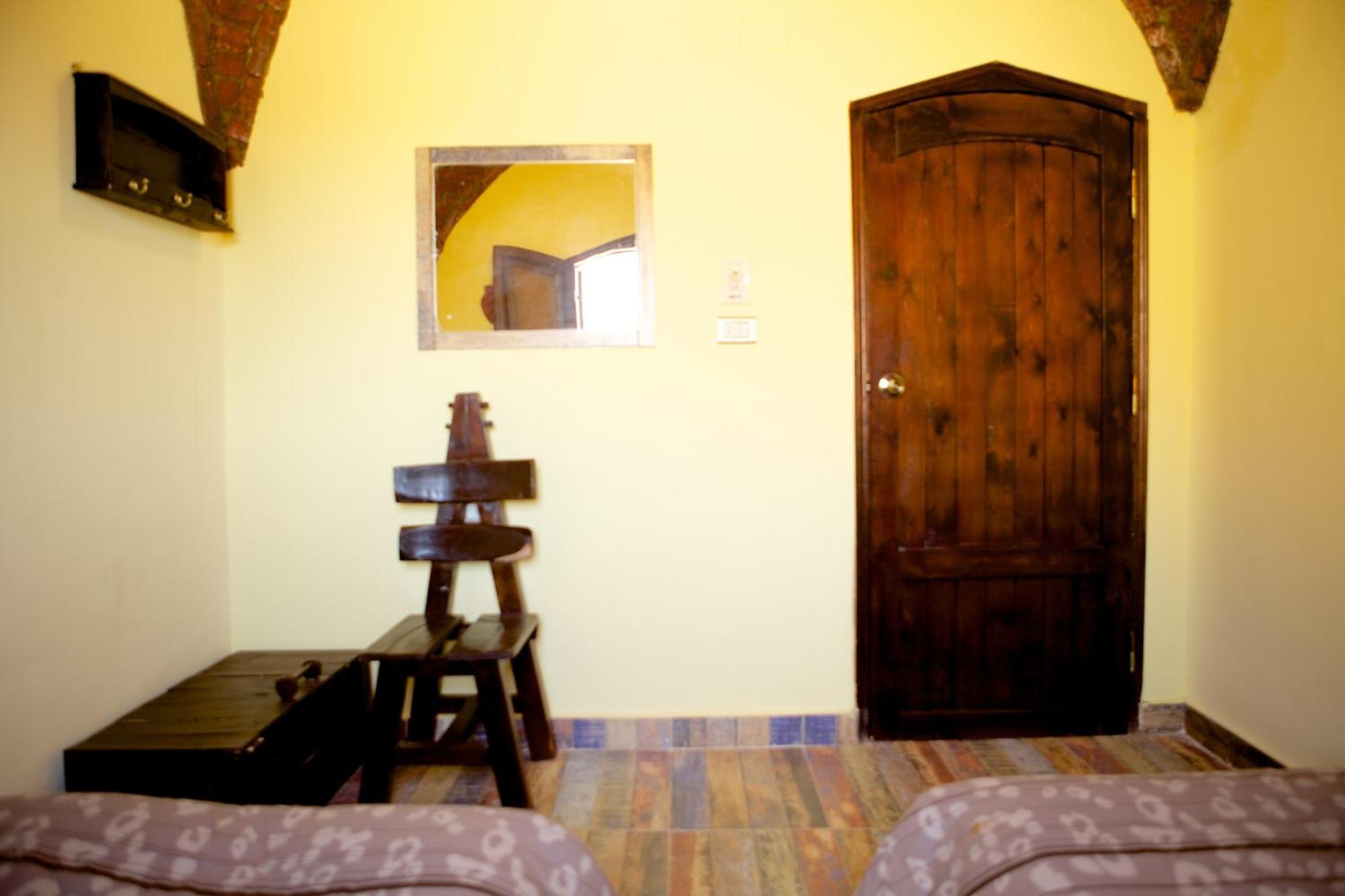 אסואן Hadouta Masreya Nubian Guest House מראה חיצוני תמונה